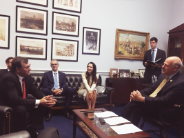 S americkým kongresmanem Stevem Pearcem během mise výboru TAX3 ve Washingtonu